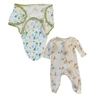 SwaddleMe Sleepsack Swaddle Size SM 100% Cotton White Green Dinosaurs EasyAssess